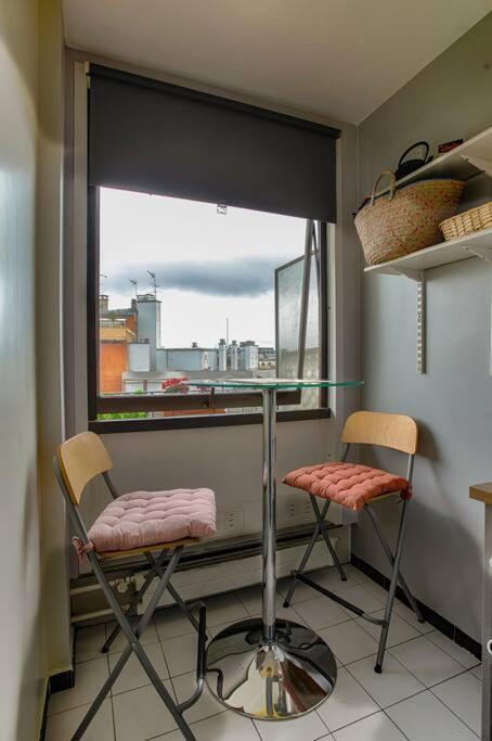 Studio With Balcony Paris Exterior photo